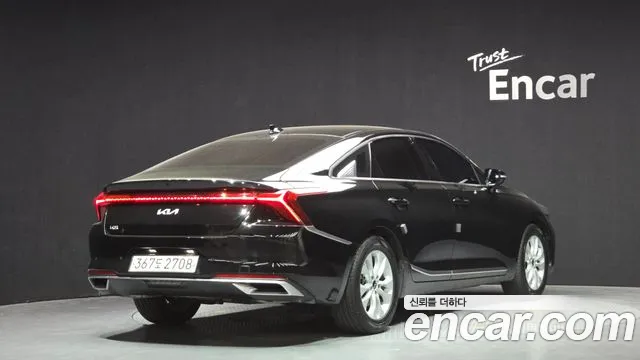 Kia K8 — Фото автомобиля 2