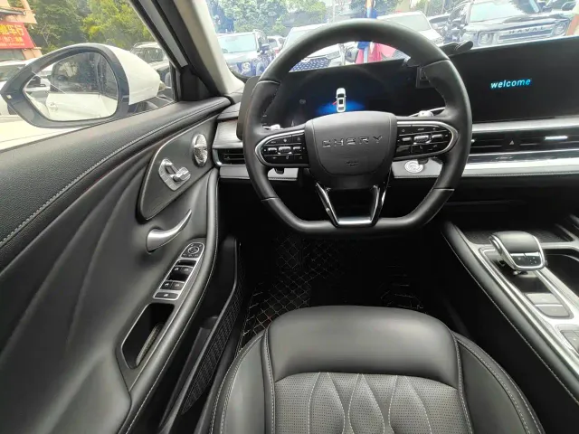 Chery Arrizo 8 — Фото автомобиля 5