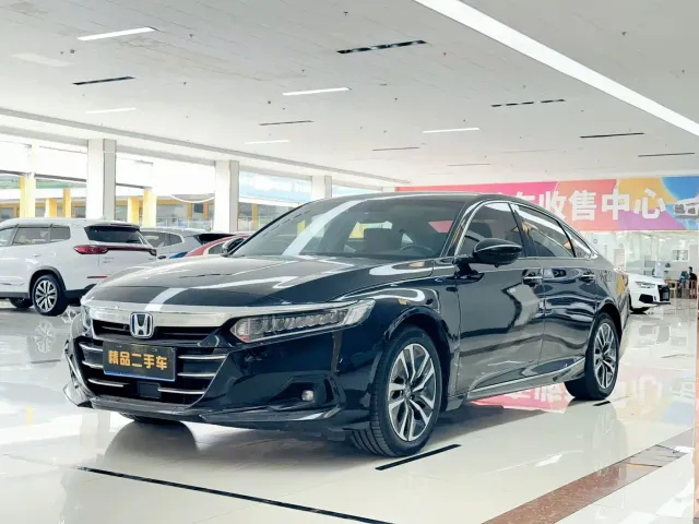 Фотография автомобиля — Honda Accord