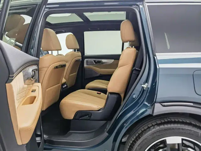 GAC Trumpchi ES9 — Фото автомобиля 15