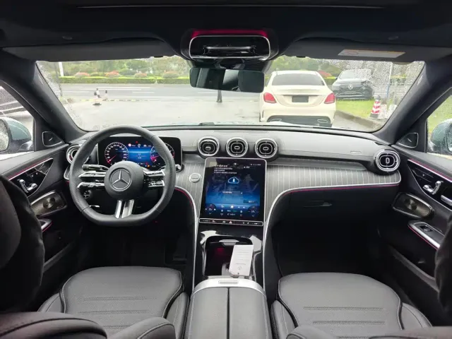 Mercedes-Benz C-Class — Фото автомобиля 11