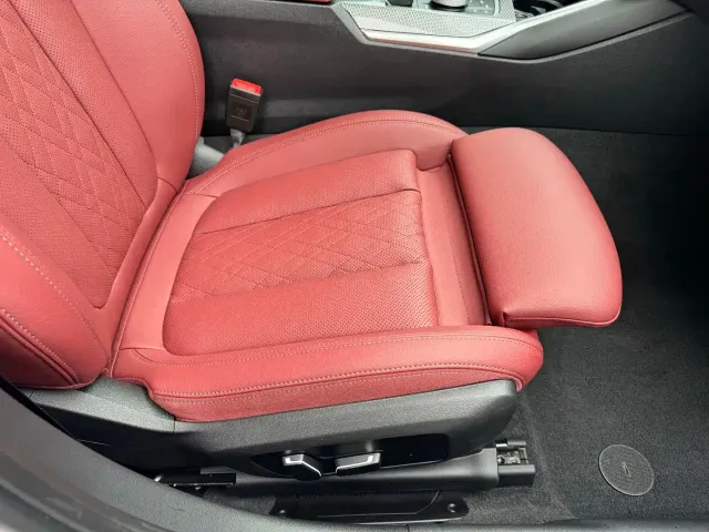 BMW 3 Series — Фото автомобиля 16