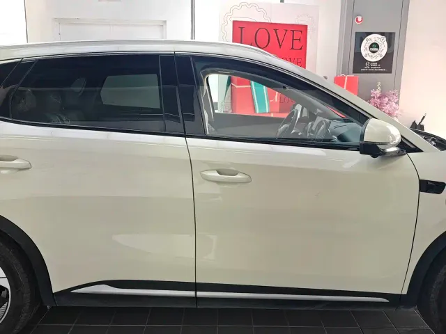 BYD Yuan PLUS — Фото автомобиля 21