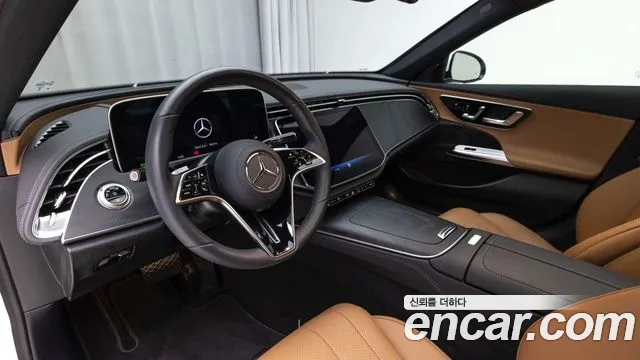 Mercedes-Benz E-Class W214 — Фото автомобиля 13