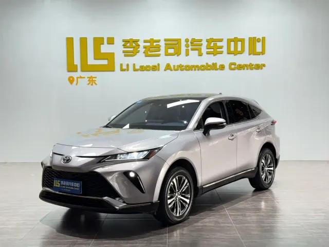 Фотография автомобиля — Toyota Venza