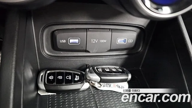 Hyundai Venue Venue 1.6 Modern Plus — Фото автомобиля 19