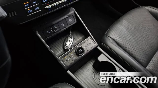 Hyundai Kona SX2 — Фото автомобиля 16