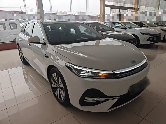 Geely Galaxy A7 — Фото автомобиля 3