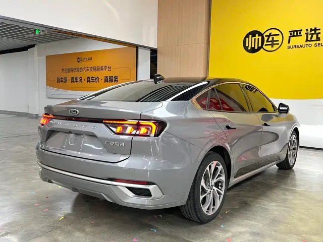 Ford Mondeo — Фото автомобиля 4