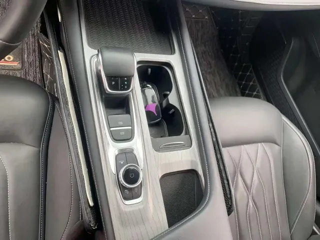 Chery Arrizo 8 — Фото автомобиля 9