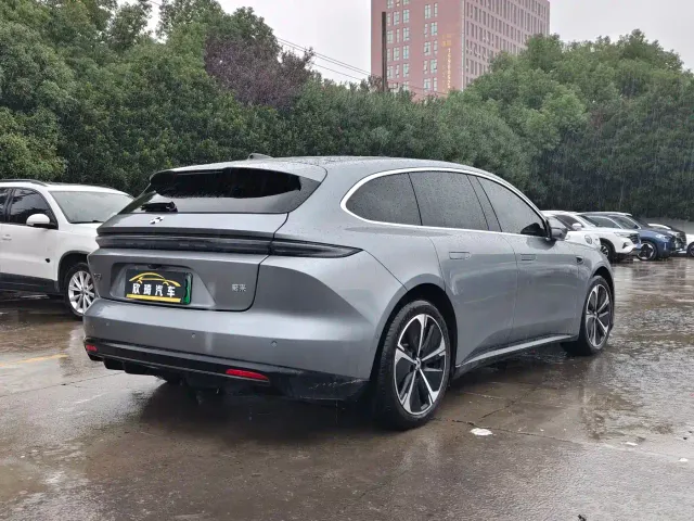 Nio ET5 Touring — Фото автомобиля 7