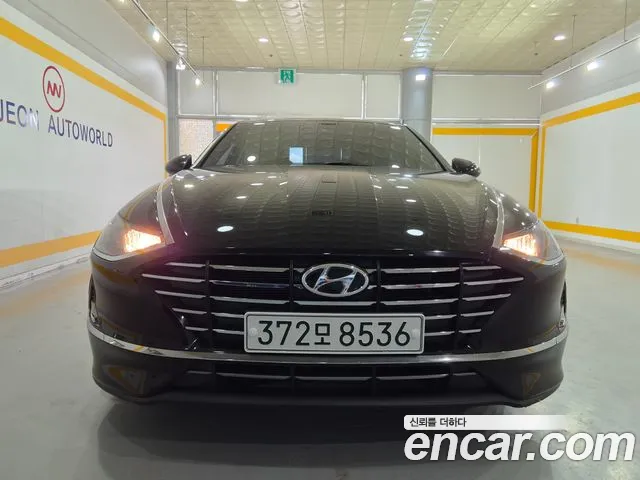 Hyundai Sonata — Фото автомобиля 3