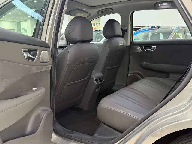 Shangjie SUV — Фото автомобиля 13