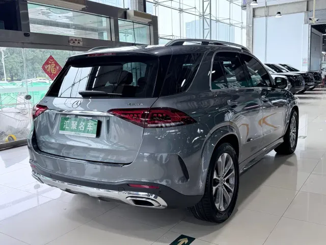 Mercedes-Benz GLE-Class — Фото автомобиля 23
