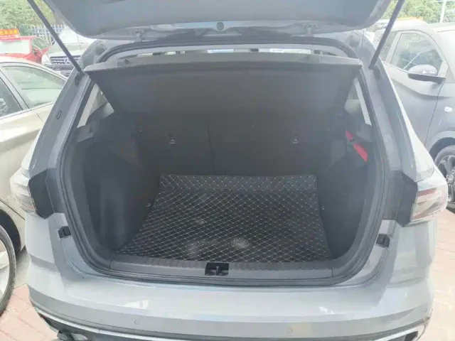 Volkswagen Tharu — Фото автомобиля 5