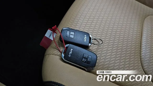 Kia Carnival 4th Gen — Фото автомобиля 22