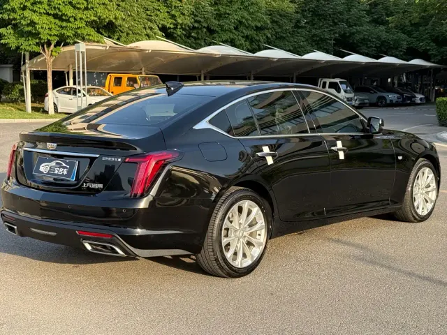 Cadillac CT5 — Фото автомобиля 8