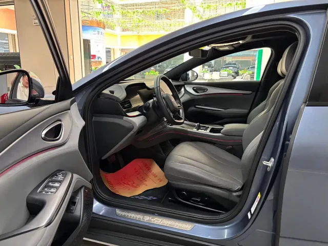 BYD Seal 07 DM-i — Фото автомобиля 10