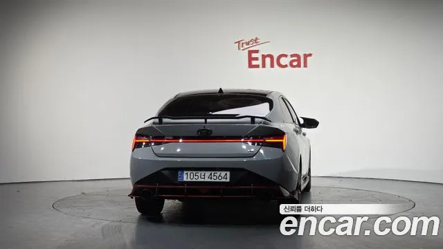 Hyundai AVANTE — Фото автомобиля 4