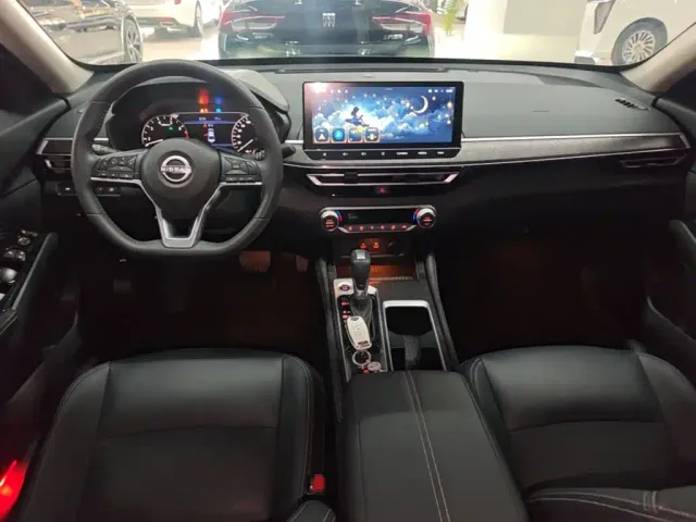 Nissan Teana — Фото автомобиля 9