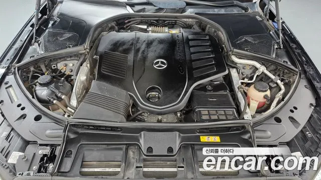 Mercedes-Benz S-Class — Фото автомобиля 9