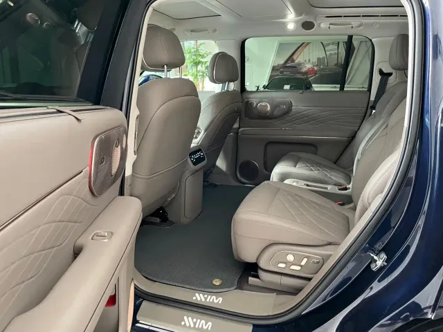 IM Motors LS9 — Фото автомобиля 11