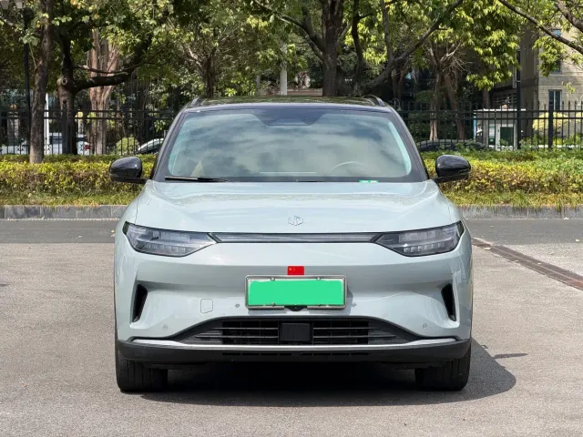 Leapmotor C11 — Фото автомобиля 2