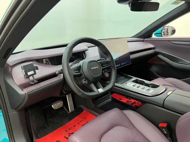 Xiaomi SU7 — Фото автомобиля 15