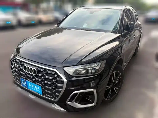 Фотография автомобиля — Audi Q5L