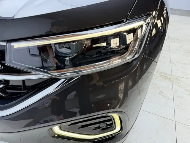 Volkswagen Tayron 2023 280TSI 2WD Luxury Plus Advanced Edition — Фото автомобиля 7