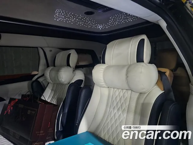 Kia Carnival Generation 4 — Фото автомобиля 16
