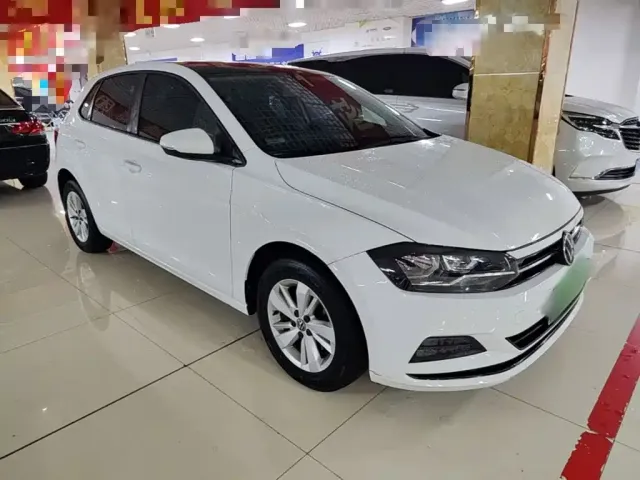 Volkswagen Polo 2023 Plus 1.5L Automatic Panorama Enjoyment Edition — Фото автомобиля 3