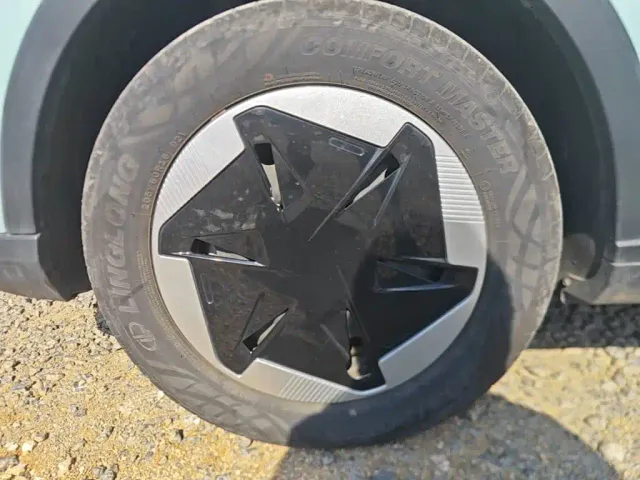 Geely Geometry E Firefly — Фото автомобиля 22