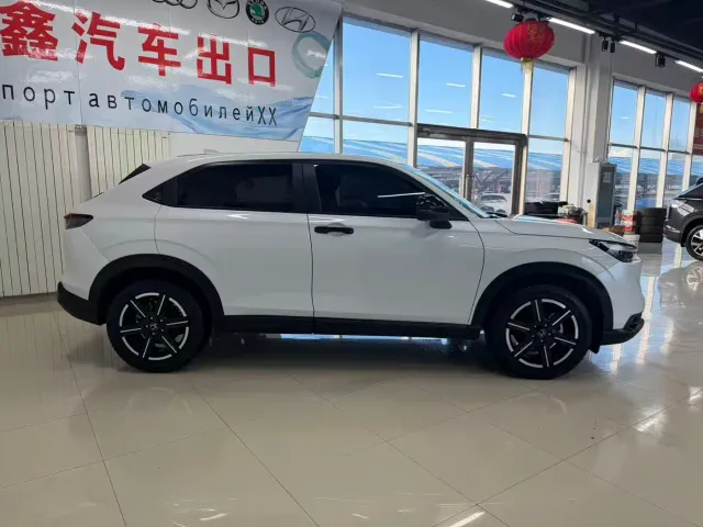 Honda Vezel — Фото автомобиля 4