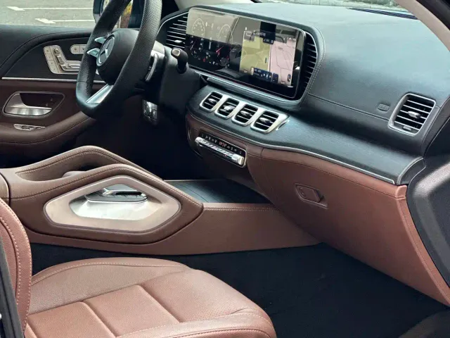 Mercedes-Benz GLS-Class — Фото автомобиля 9