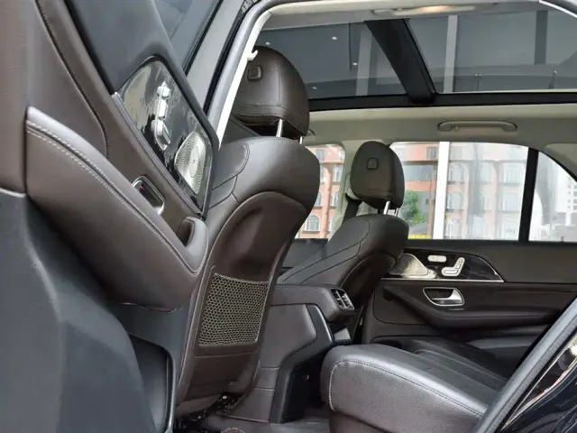 Mercedes-Benz GLE-Class — Фото автомобиля 12
