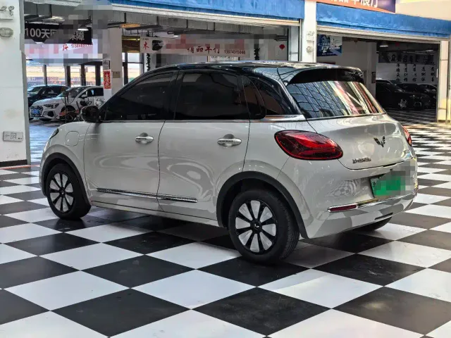 Wuling Bingo — Фото автомобиля 7
