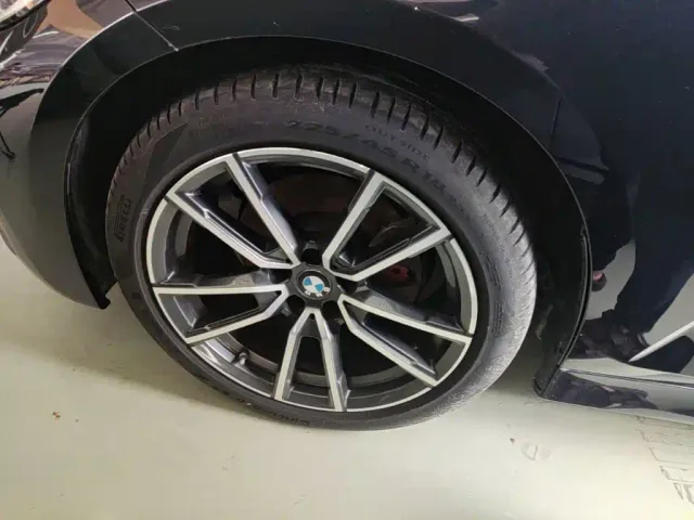BMW 3 Series — Фото автомобиля 24