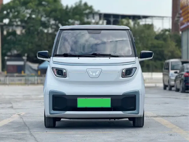Wuling NanoEV — Фото автомобиля 2
