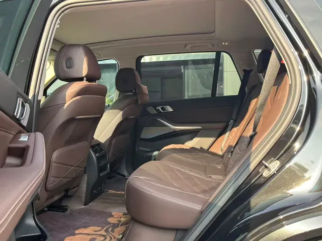 BMW X5 — Фото автомобиля 9
