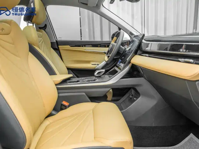 Geely Boyue L — Фото автомобиля 15