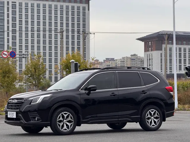 Фотография автомобиля — Subaru Forester