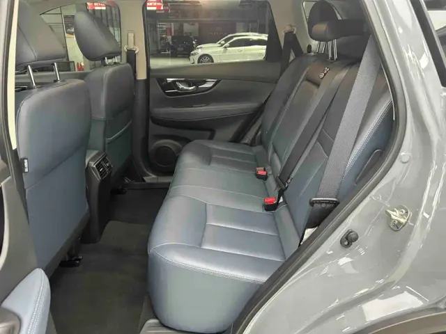 Nissan X-Trail — Фото автомобиля 21