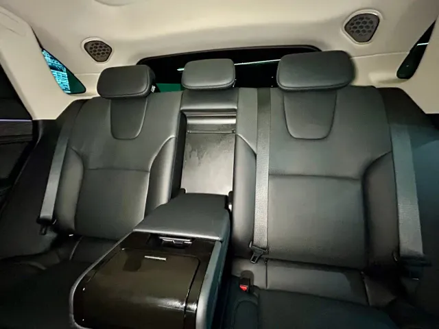 AITO Wenjie AITO M5 2022 Extended Range AWD Performance Edition — Фото автомобиля 25