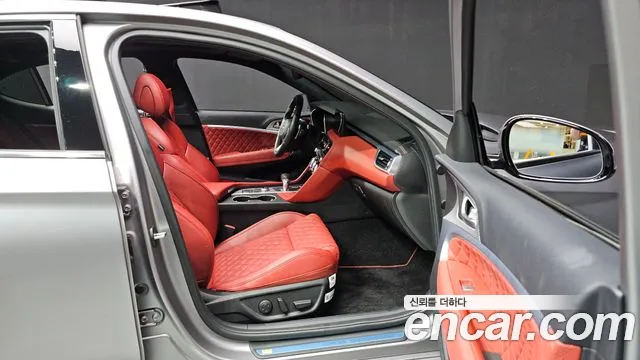 Genesis G70 — Фото автомобиля 18