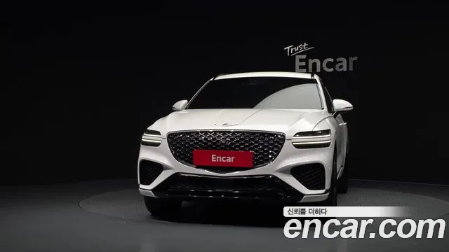 Genesis GV70 — Фото автомобиля 3
