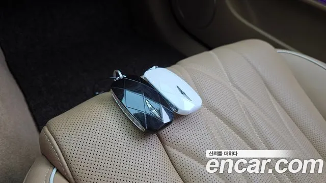 Genesis G80 RG3 — Фото автомобиля 17