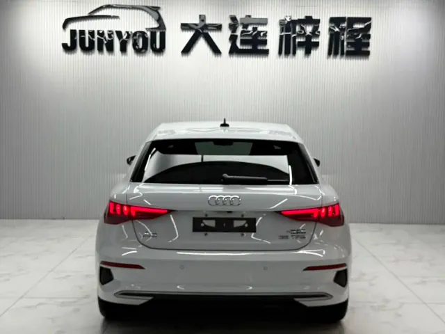 Audi Audi A3 2022 Sportback 35 TFSI Progressive Sport — Фото автомобиля 5