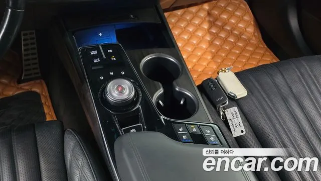 Kia K8 Hybrid — Фото автомобиля 12