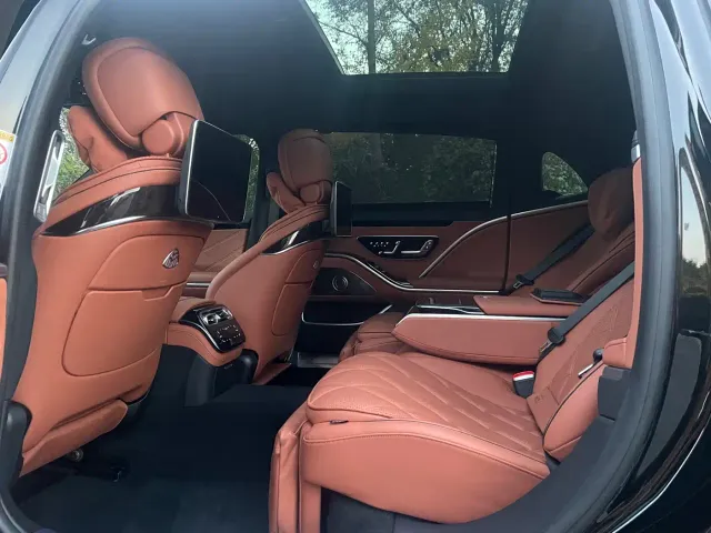 Mercedes-Benz Maybach S-Class — Фото автомобиля 19